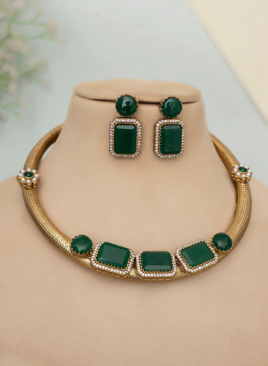Antique Golden Hasli Necklace Set 1200