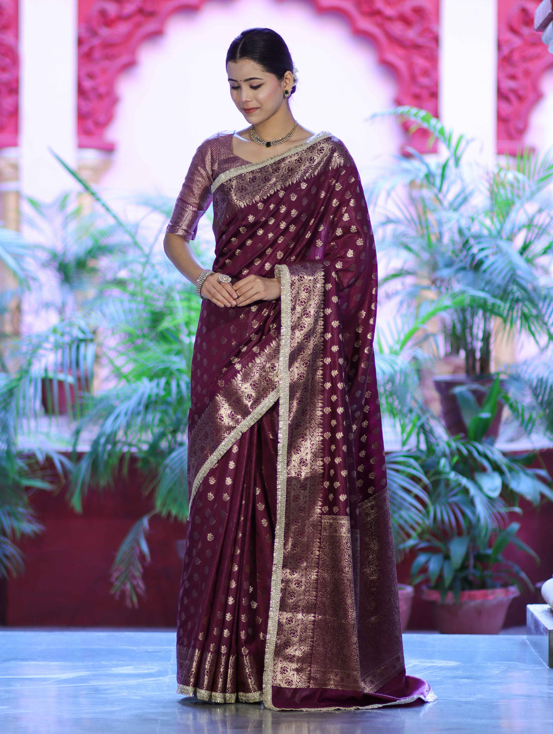 Royal Wine Banarasi Handloom Zari Butti Silk Saree