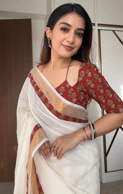 Onam Diva Kasavu Saree