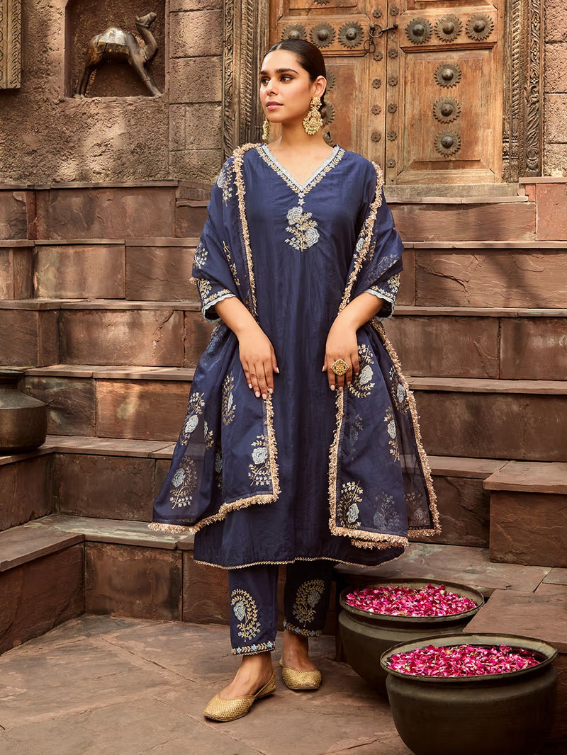 Organza Pink Dupatta Featuring Delicate Lace Work