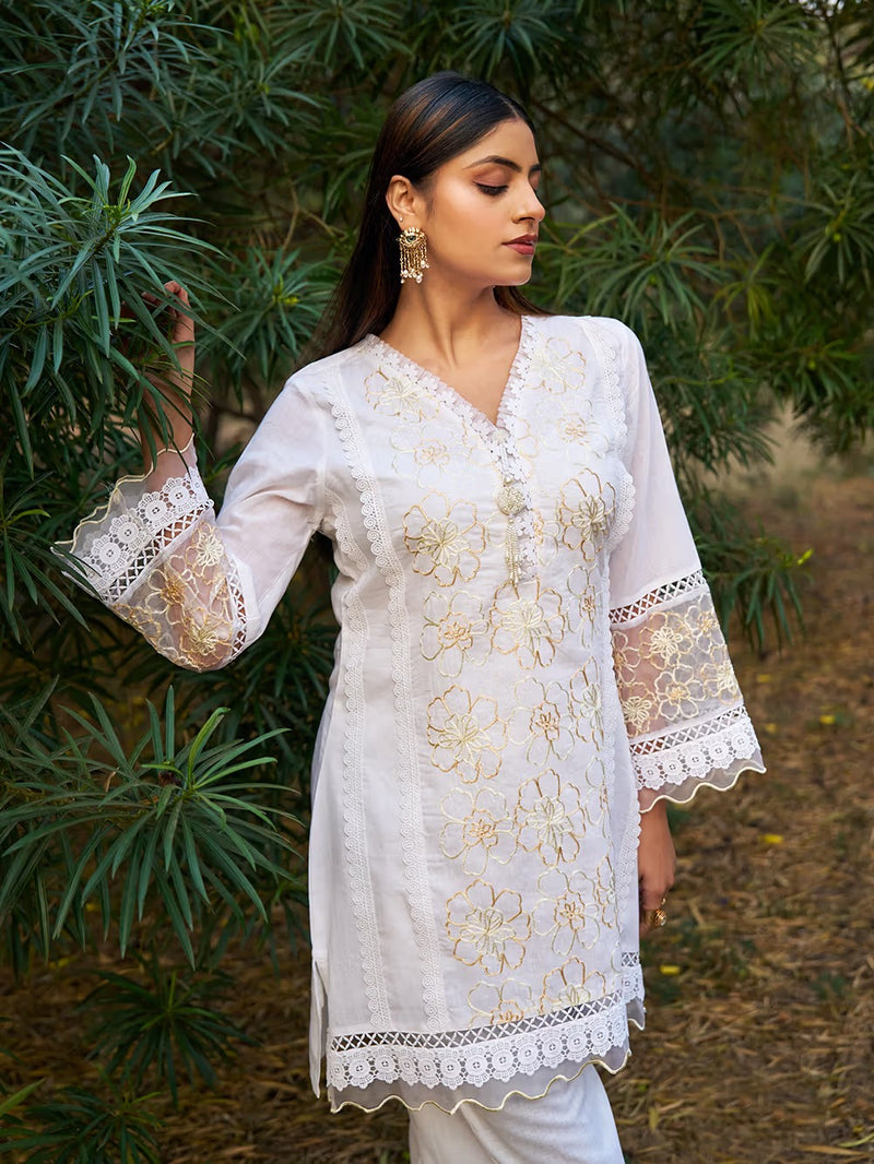 Everyday White Embroidered Ethnic Set