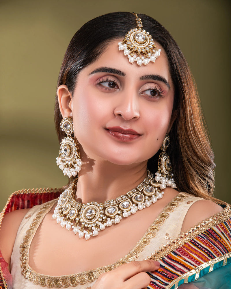 Pearl Polki Laviza Necklace Teeka Passa Set