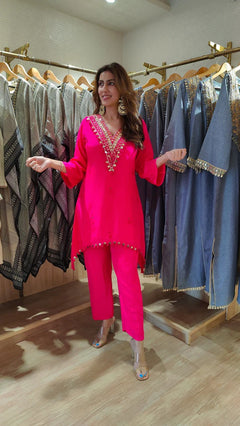 Pink Crepe Mirror C-Cut Kurta Set