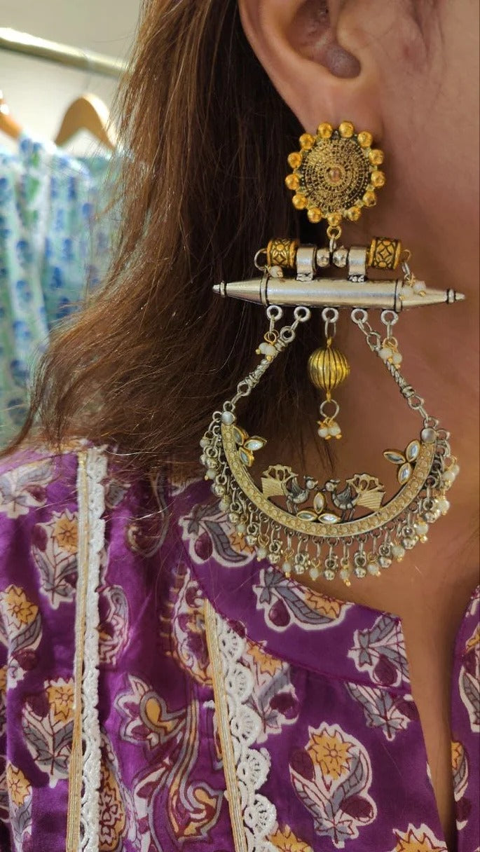 Dual Tone Peacock Pearl Earrings