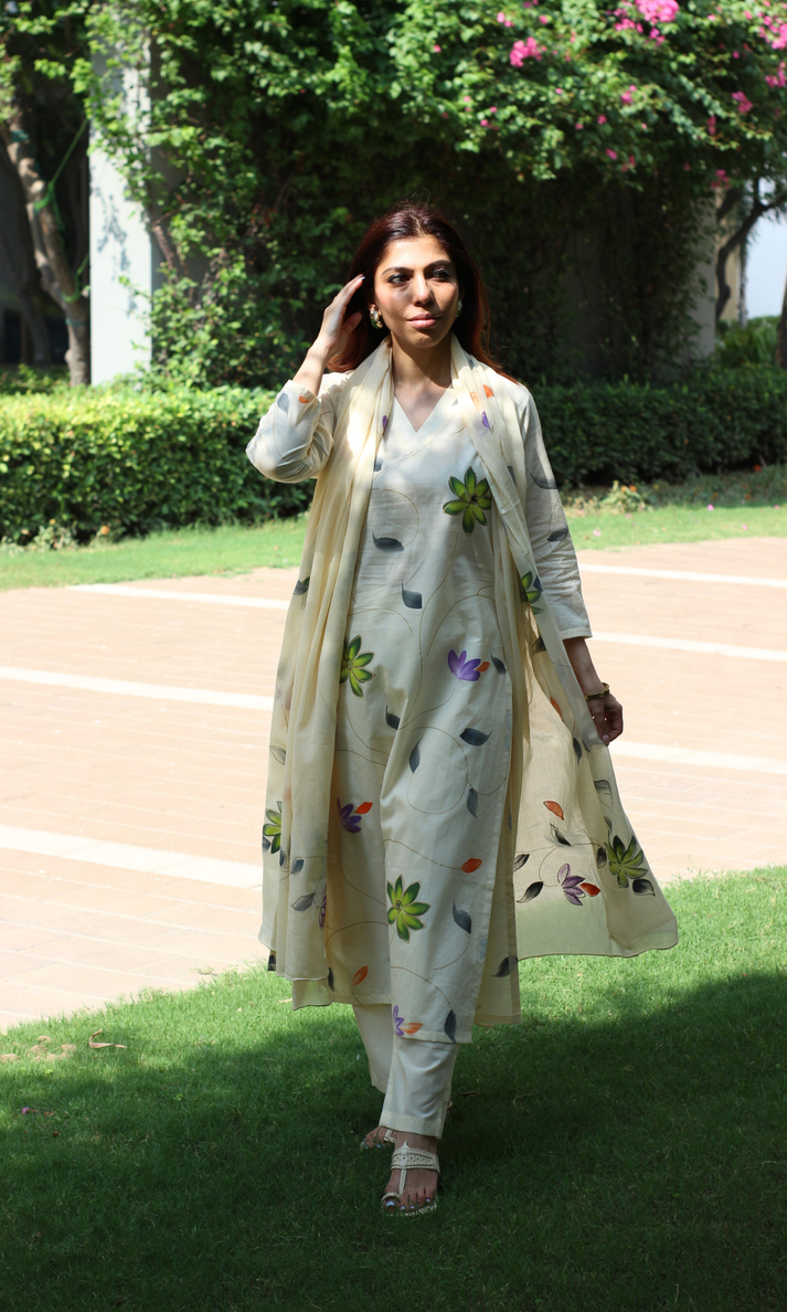 Cambric cotton fabric suit