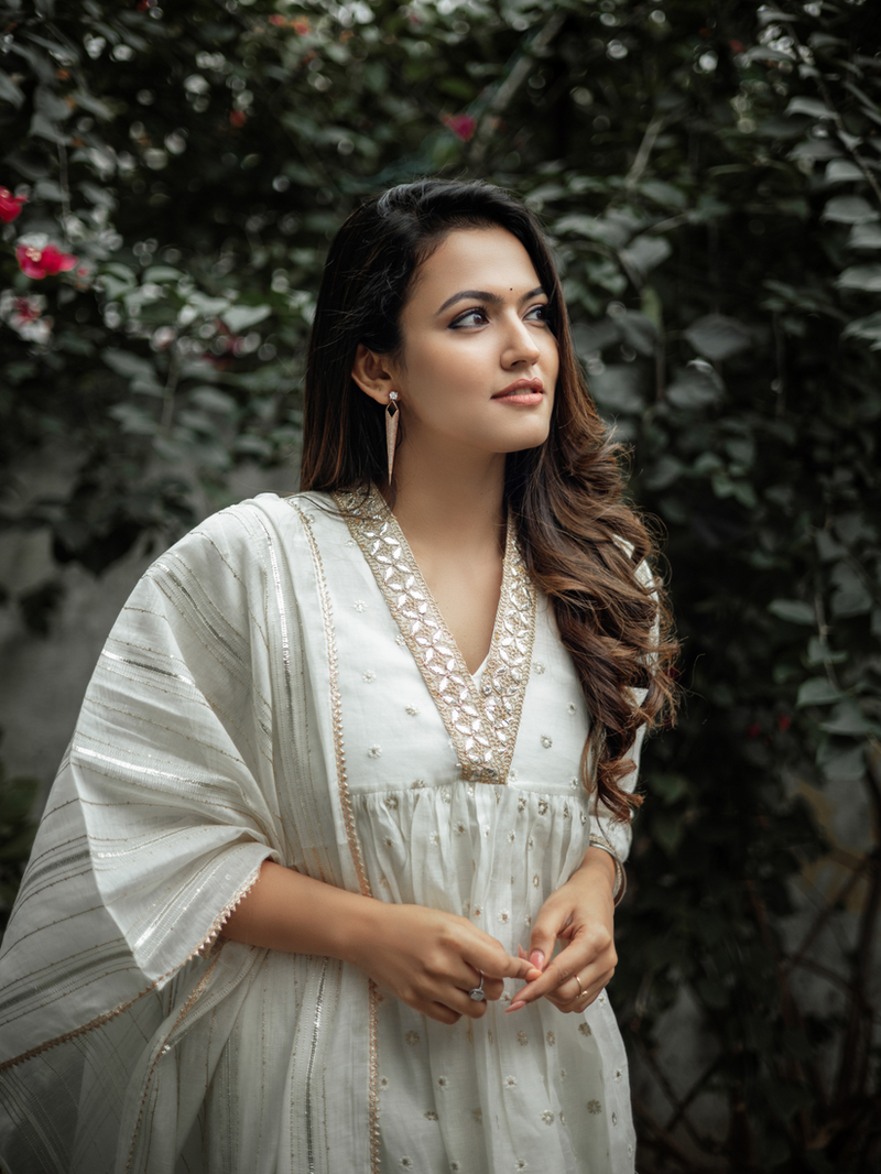 Ivory Silvat Gota Kurta Set