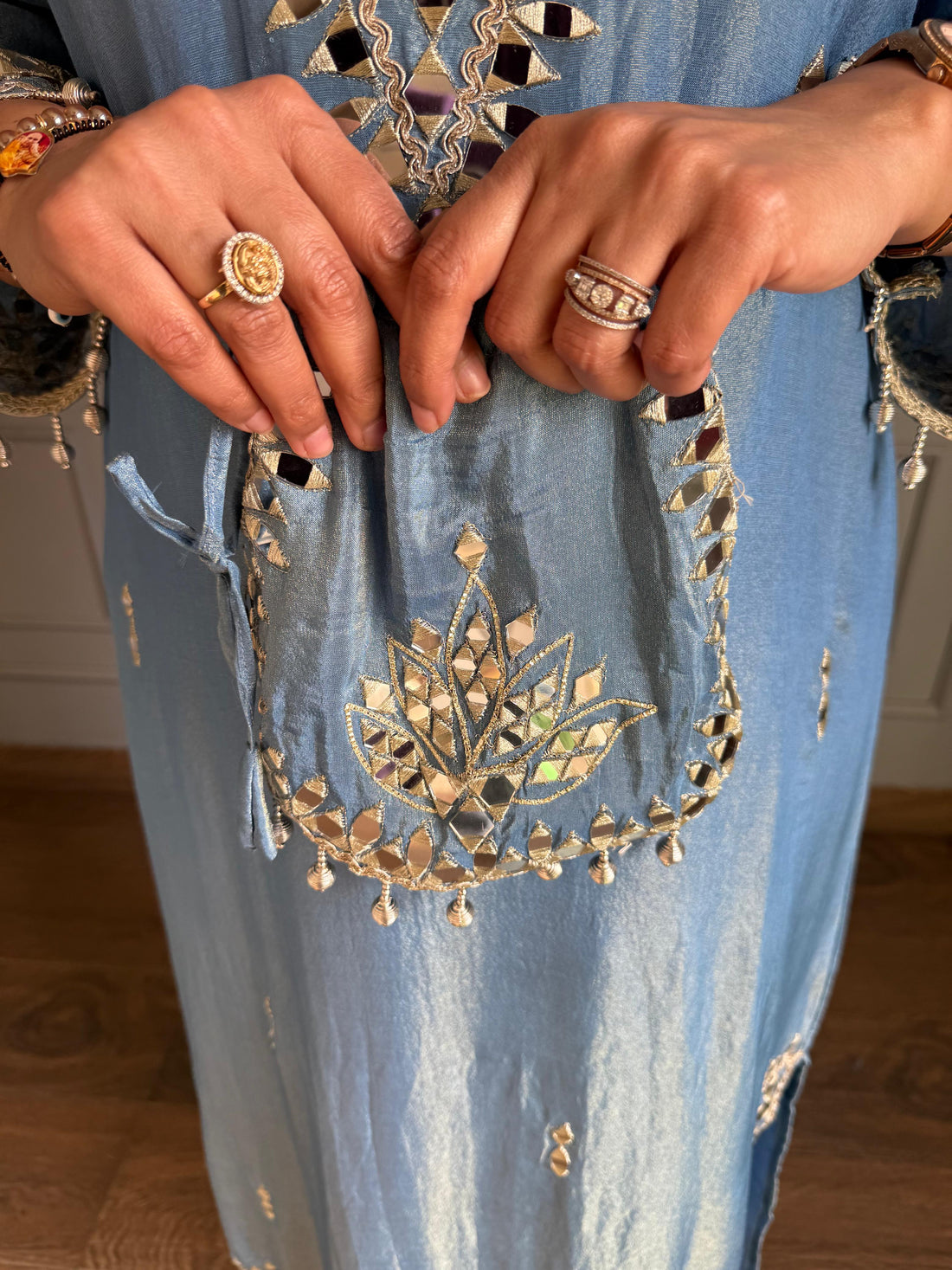 Noor-E-Aina Mirror Work Tissue kaftan