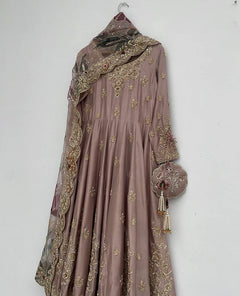 Jashn Royale Anarkali Gown – By Reet Lifestyle