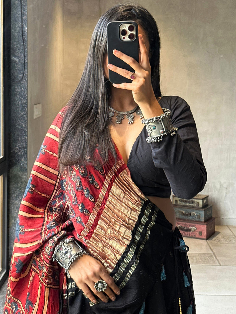 women’s Navratri chaniya choli