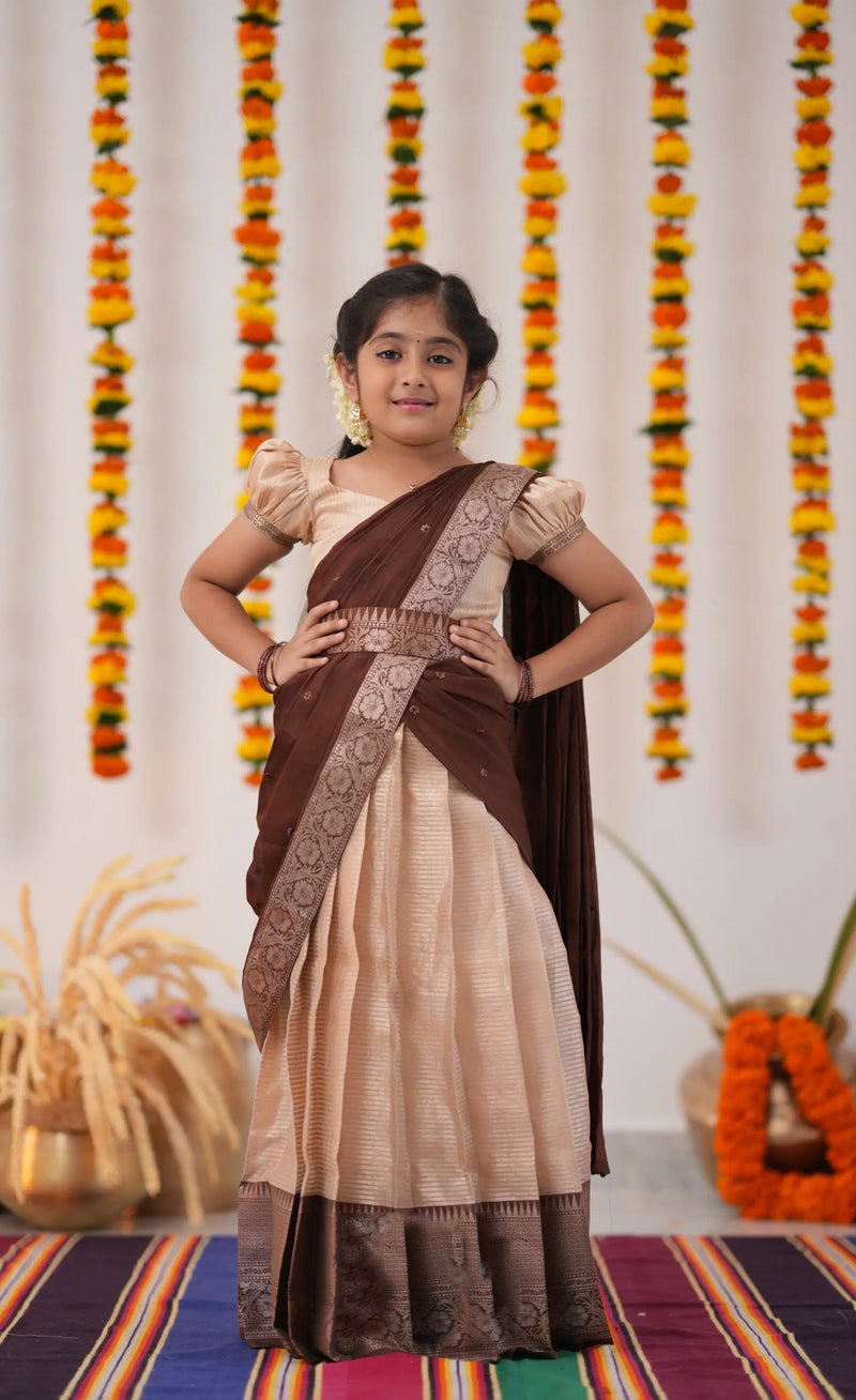 chinnon dhavani