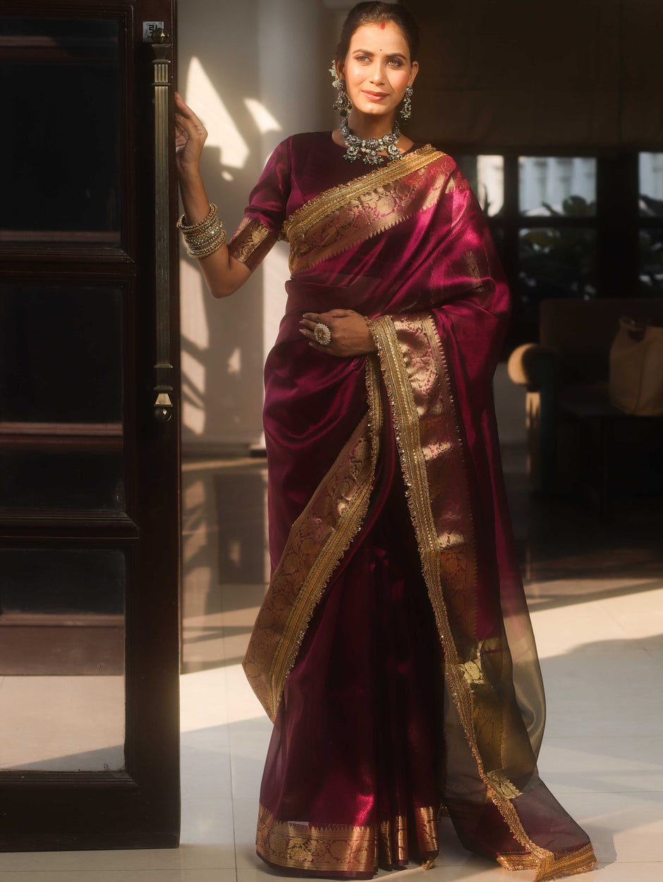Handwoven tissue saree