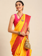Women’s Nauvari Paithani saree