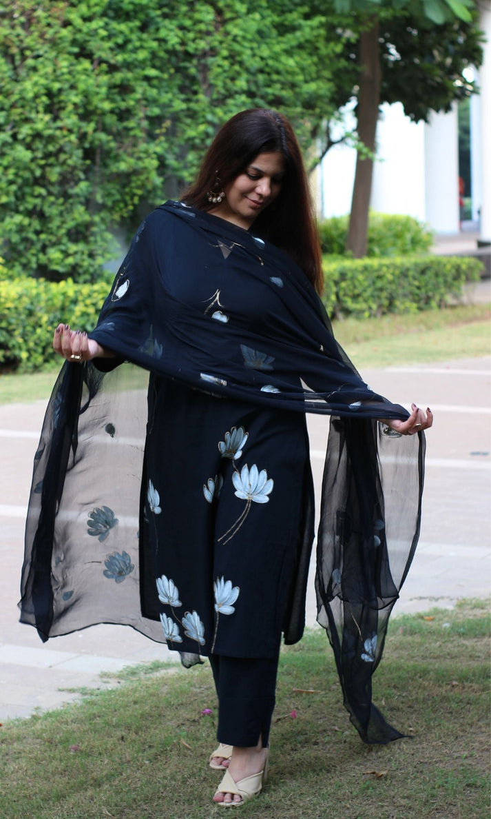 Women's ethnic cotton wear
