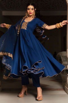 Cotton festive wear set for women
