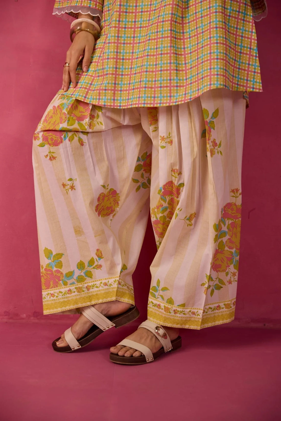 PINK CHECKS & FLORAL PRINTED FARSI SALWAR PRINTED CO-ORD SET