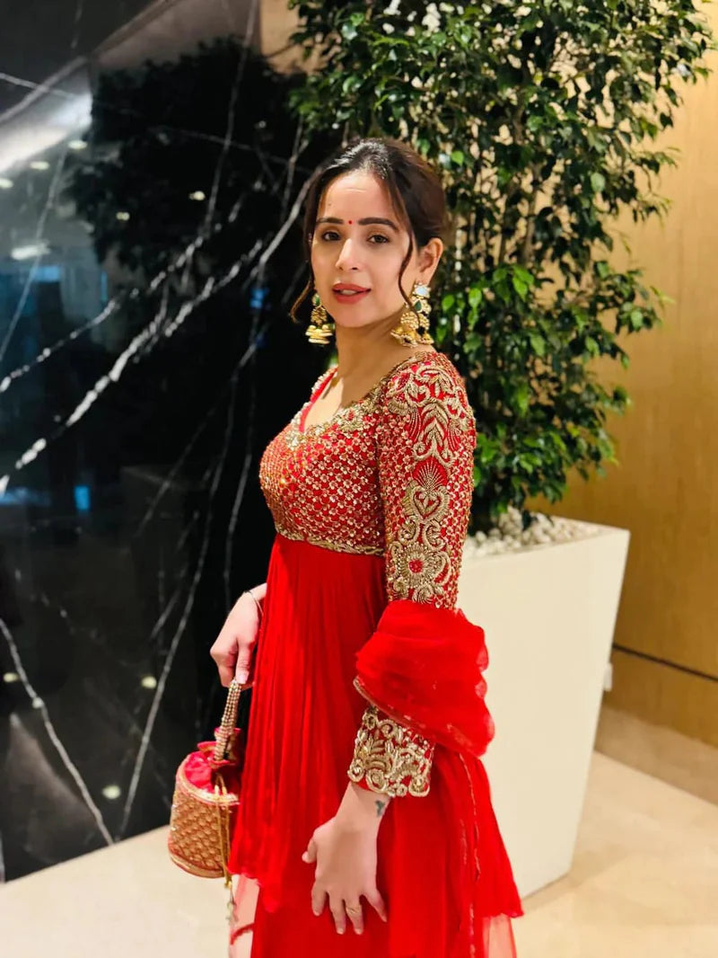 Noor-e-Laal Sharara Set – By Reet Lifestyle