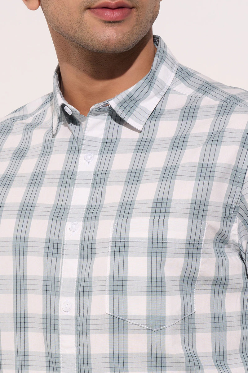 Slim fit casual shirt
