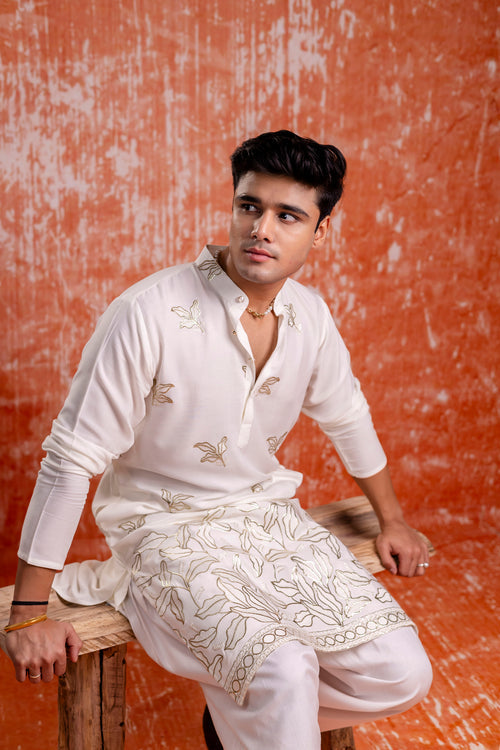 Indian festival men’s attire