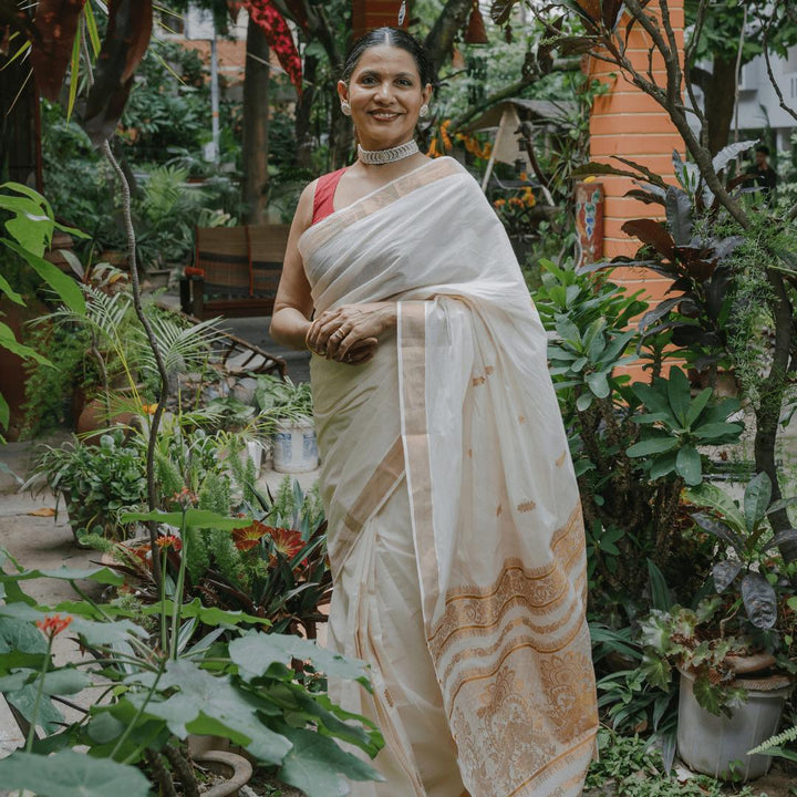 Off White Gold Cotton Saree with Pallu