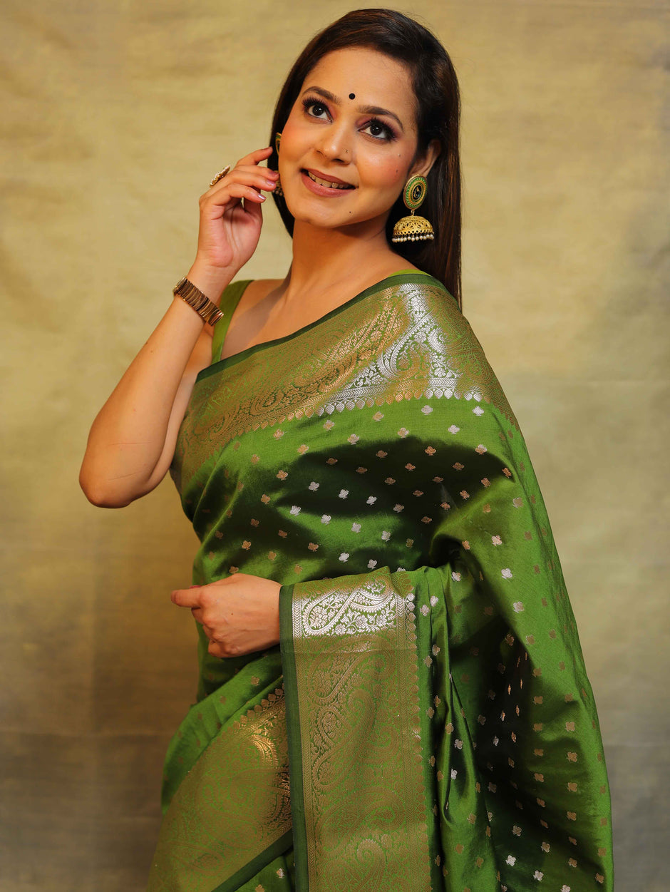 Zari pallu saree