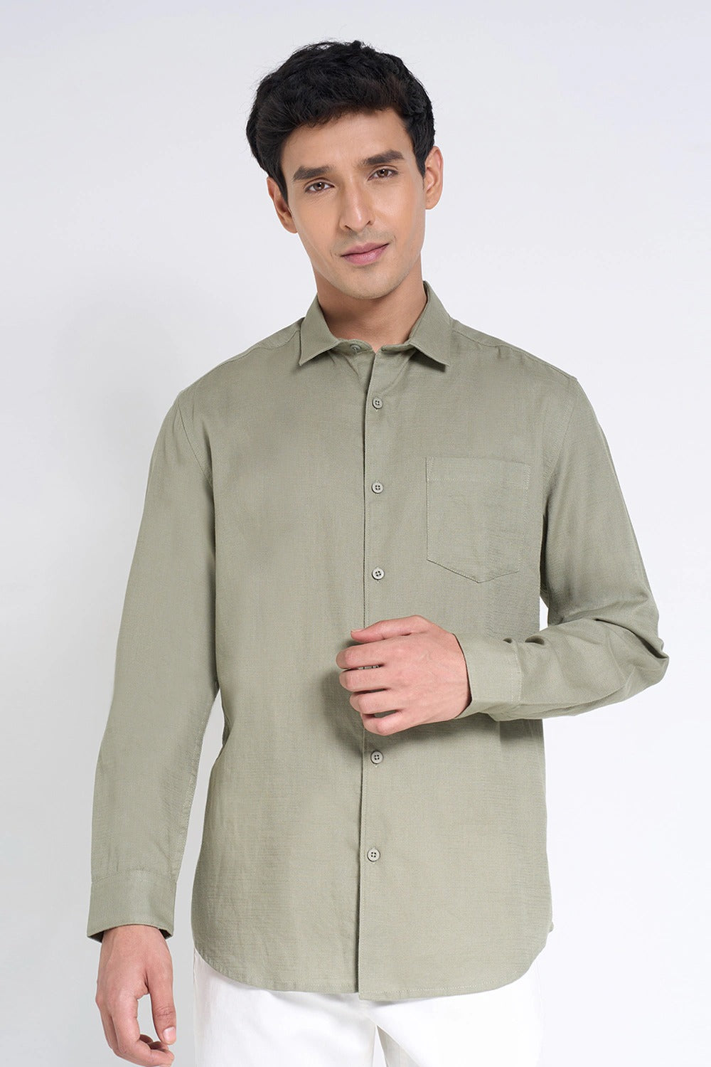 Everyday men’s casual shirt
