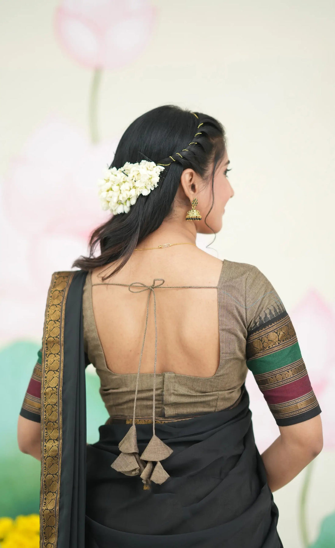 breathable fabric saree