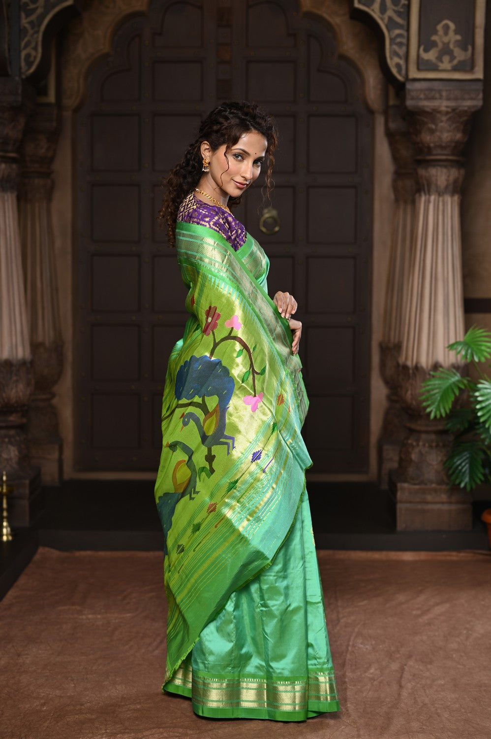 Parampara Pastel Green Handloom Pure Silk Paithani Saree