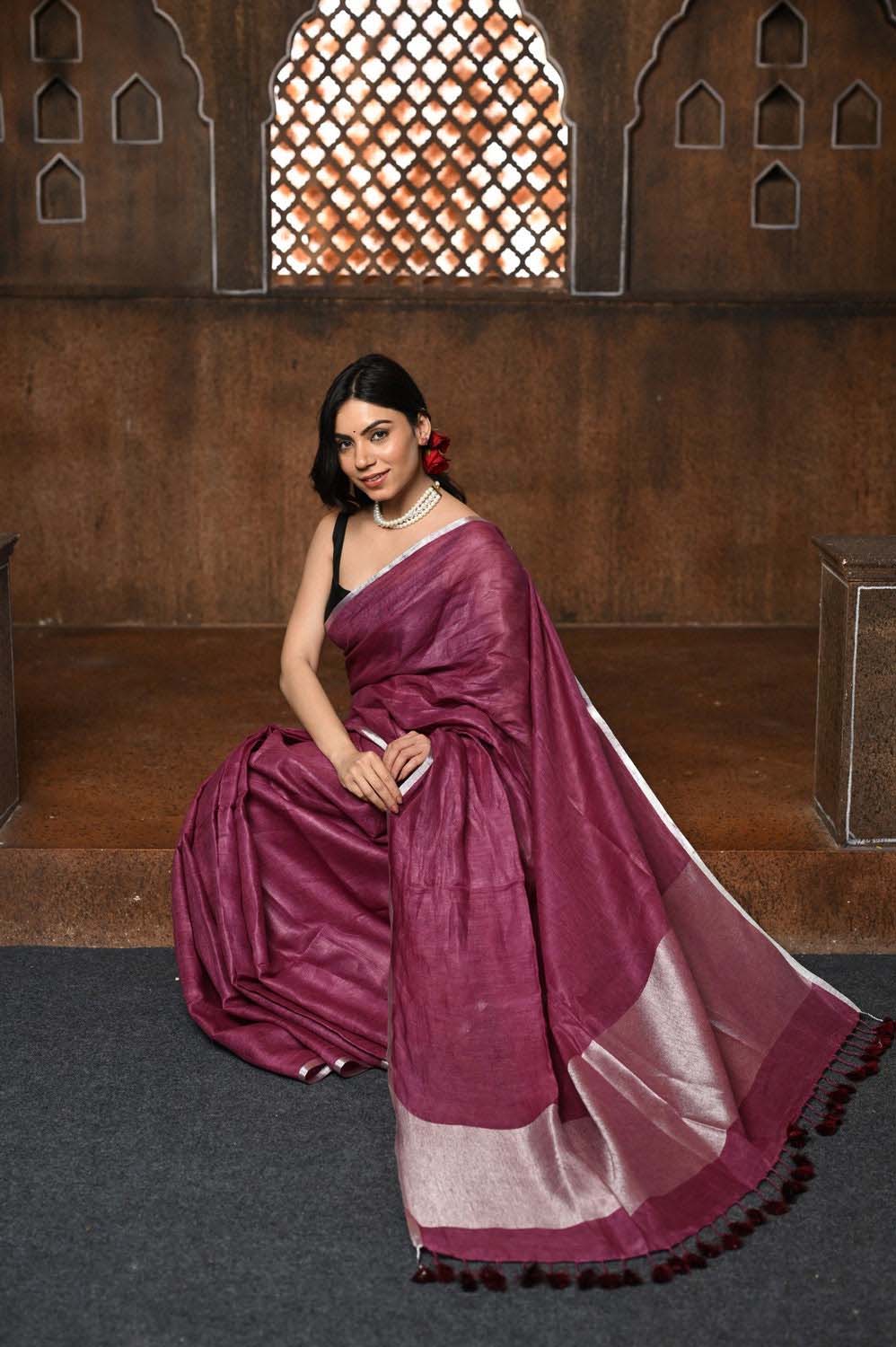 Rose Pink Handloom Pure Linen Saree With Sleek Border
