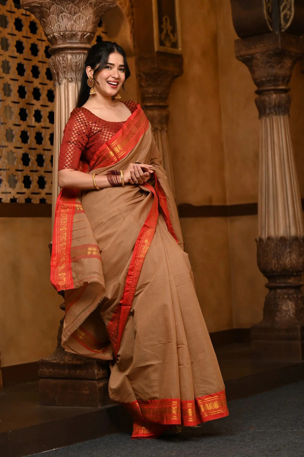 red saree