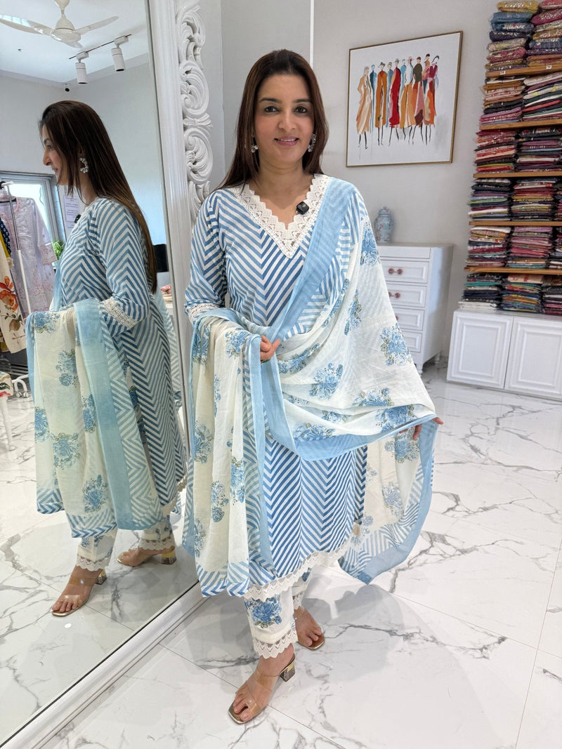 Cotton suit set with lace