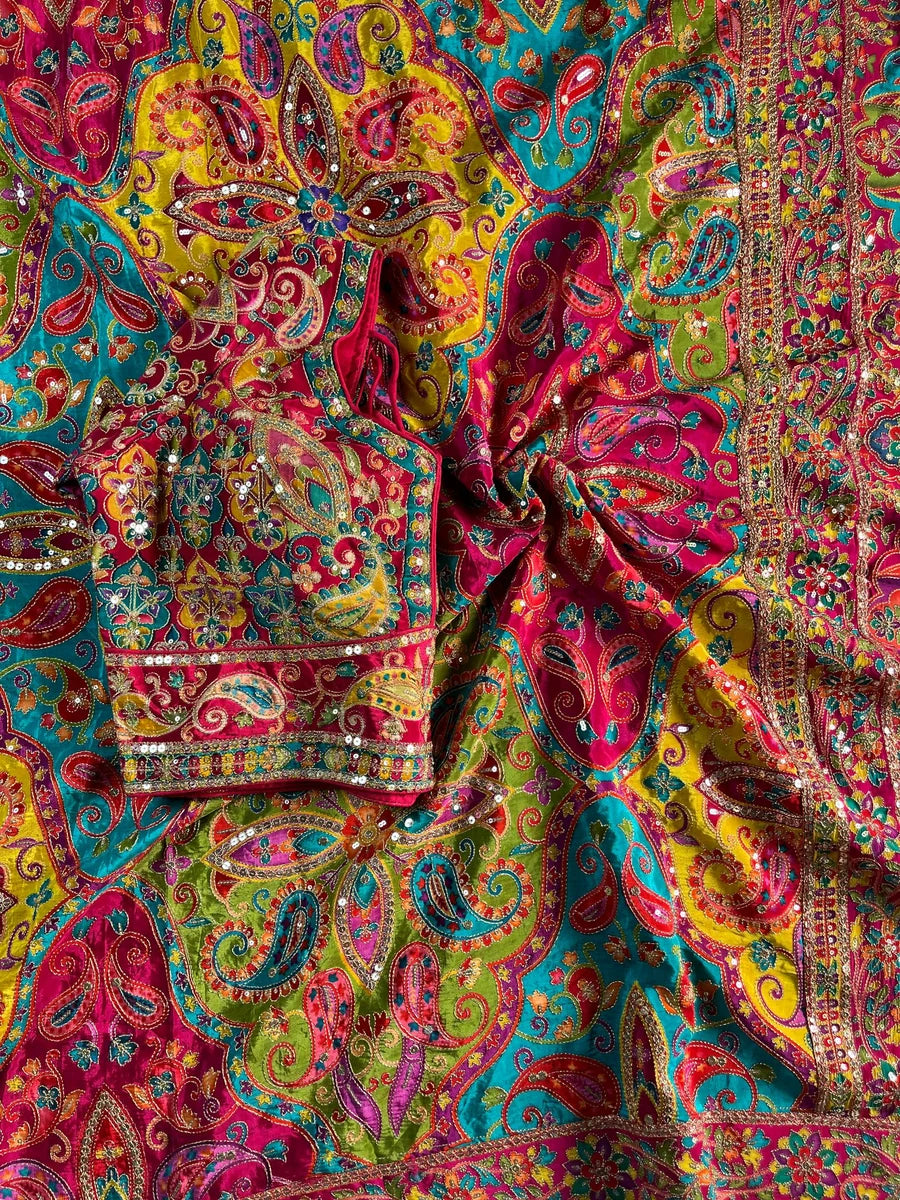 Monalisa Paisley Pure Viscose Saree With Ready-Made Blouse