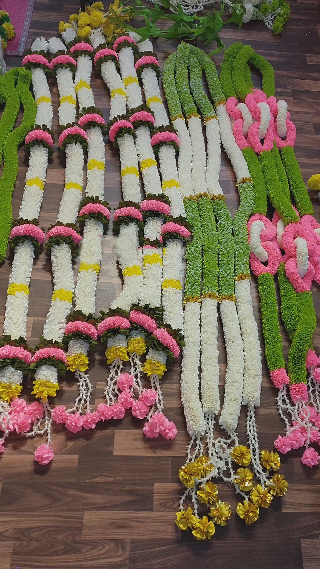 Pink Green White Garland Set
