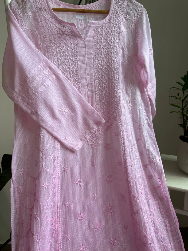 Chikankari kurti for women