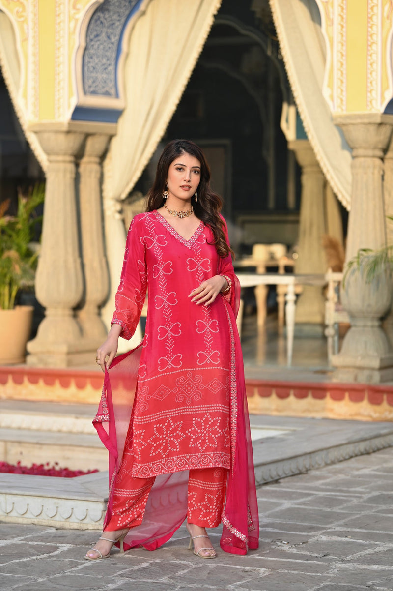 Peach Panel Print Muslin Suit Set with Organza Dupatta