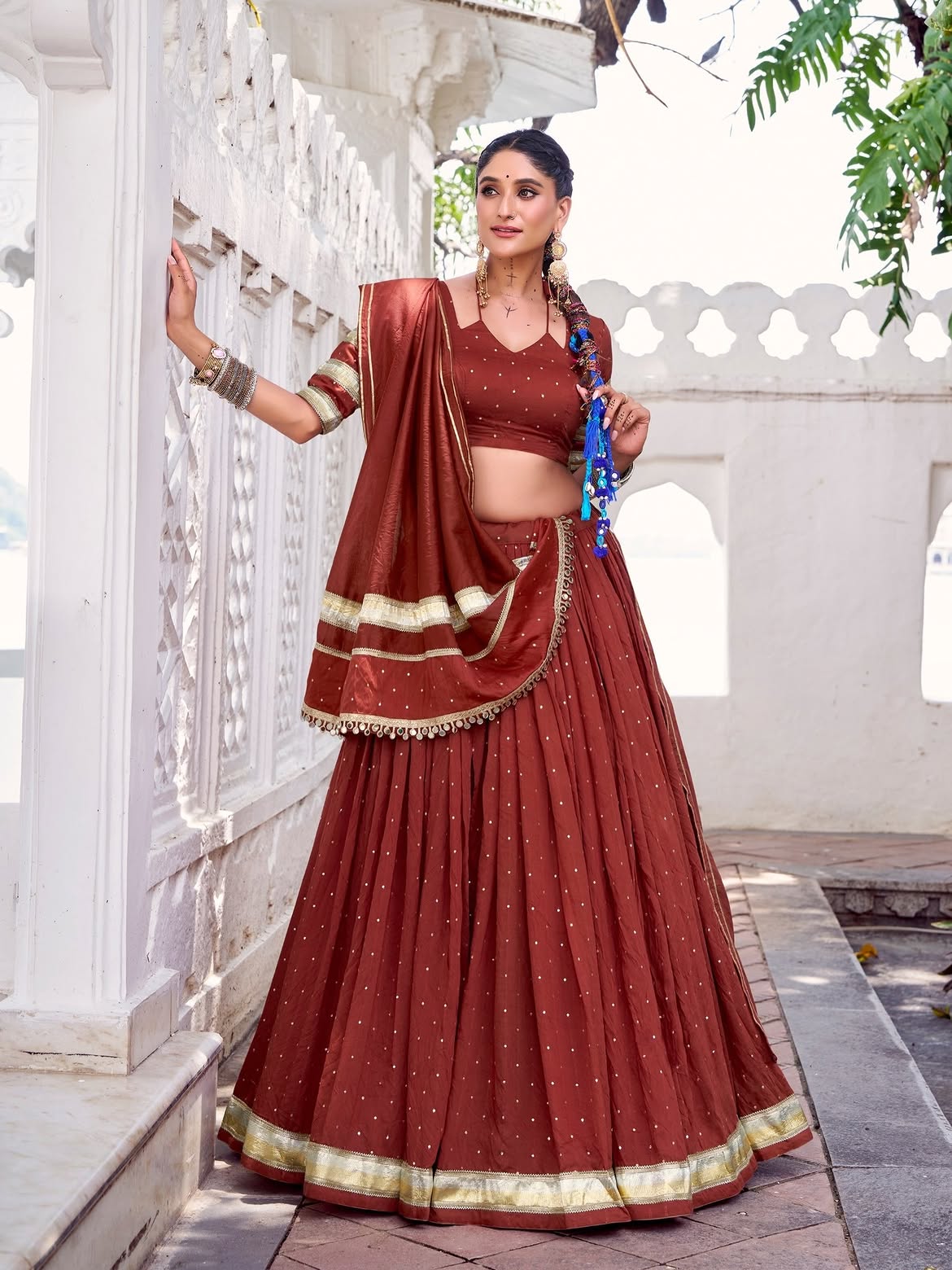 Rangrekha Riwaaz Navratri Lehenga