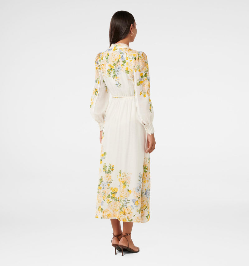 dress with blouson sleeves