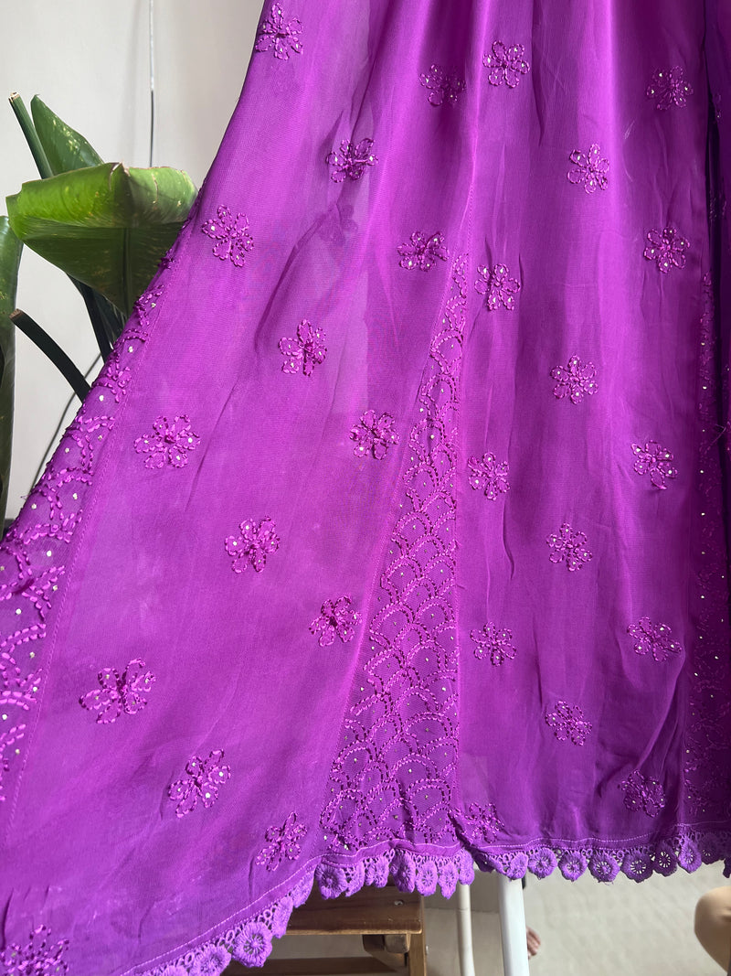 Flared palazzo with embroidery
