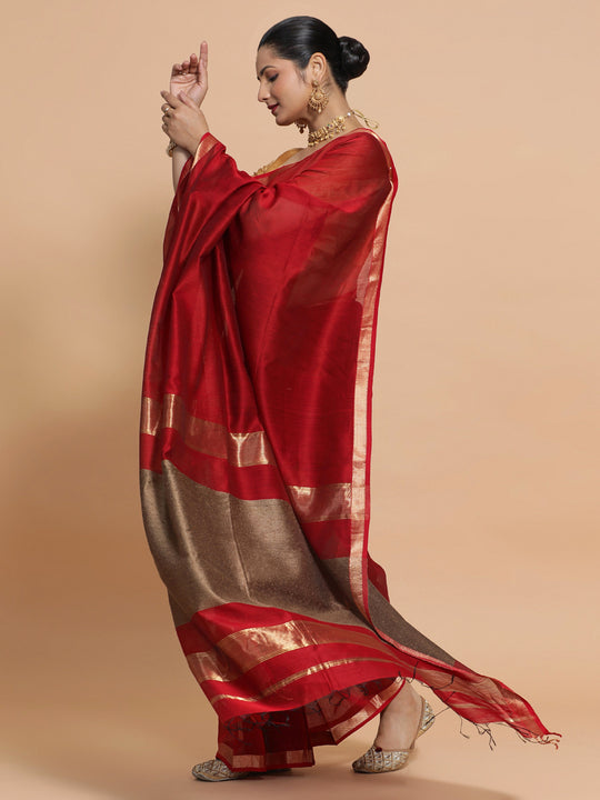 Red Maheshwari Silk Cotton Saree with Kosa
