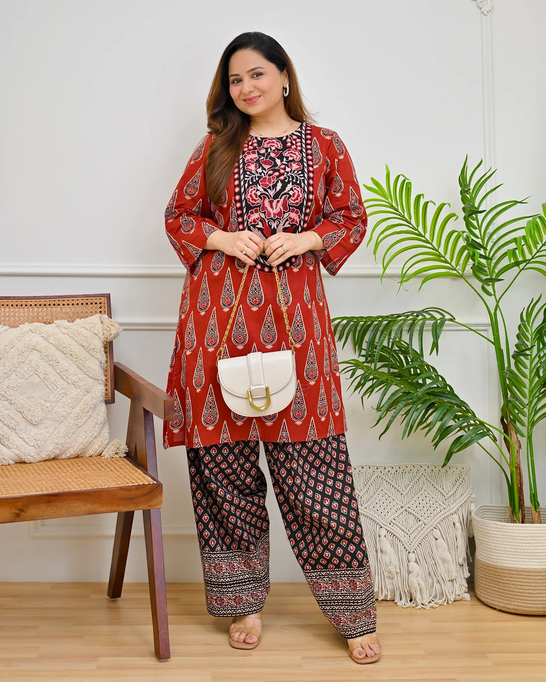 Noor Ajrak Farshi Kurta Set