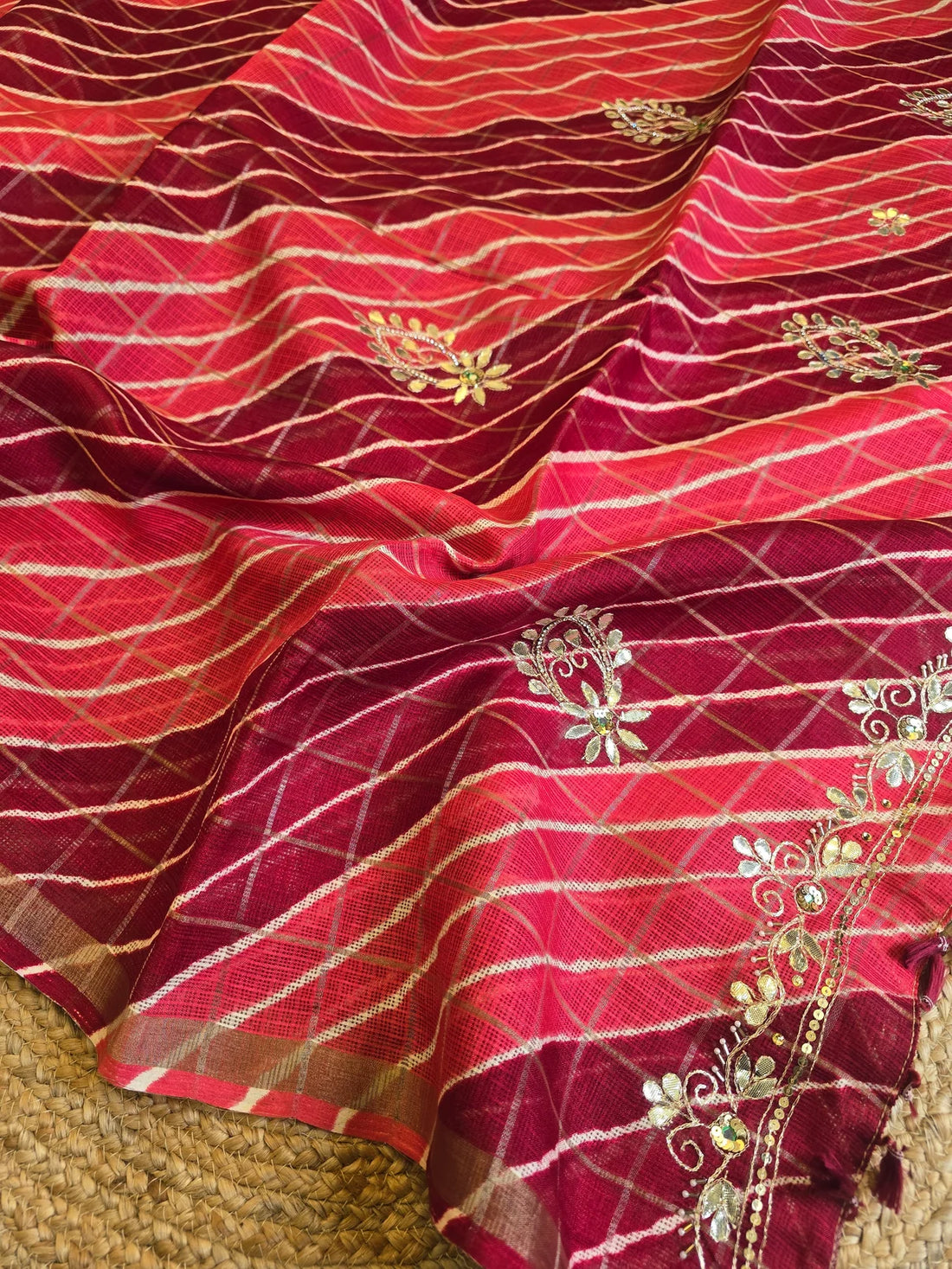 Rangrez Banarasi Doria Gotapatti Saree