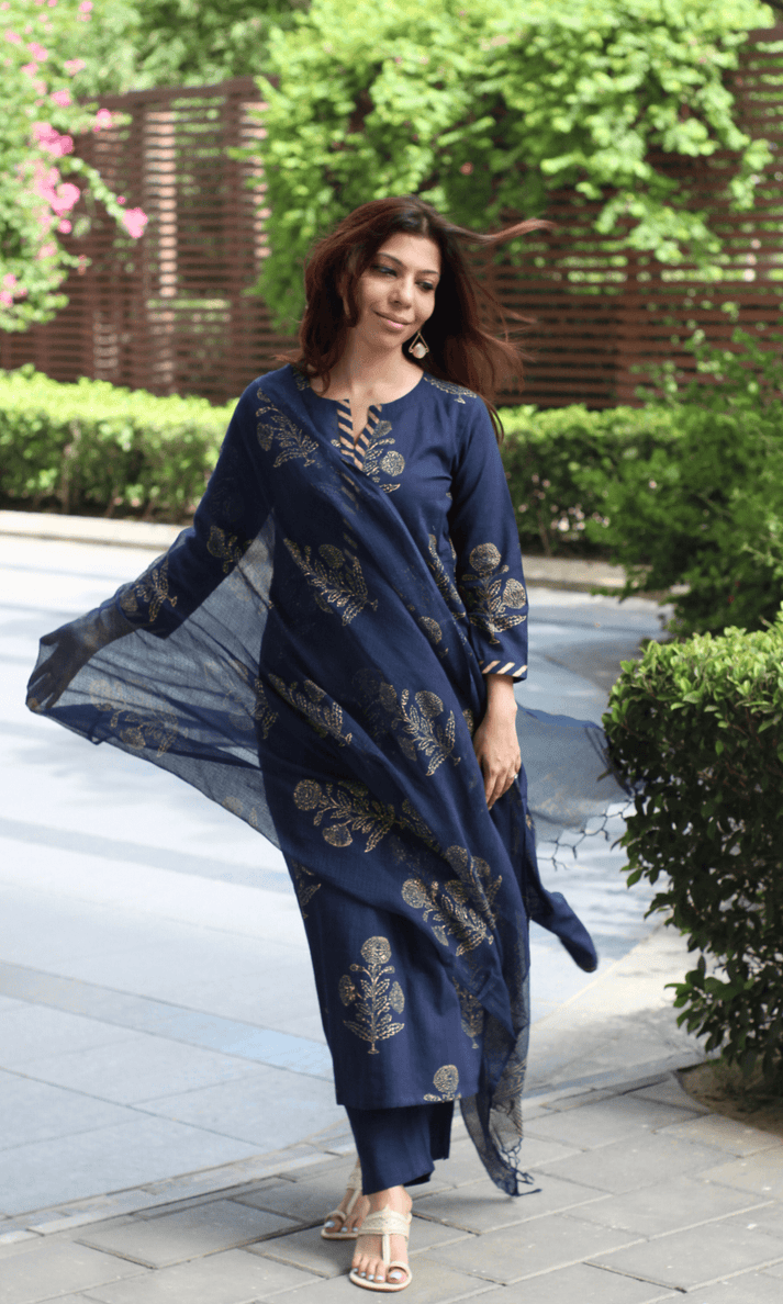 Royal navy suit for women