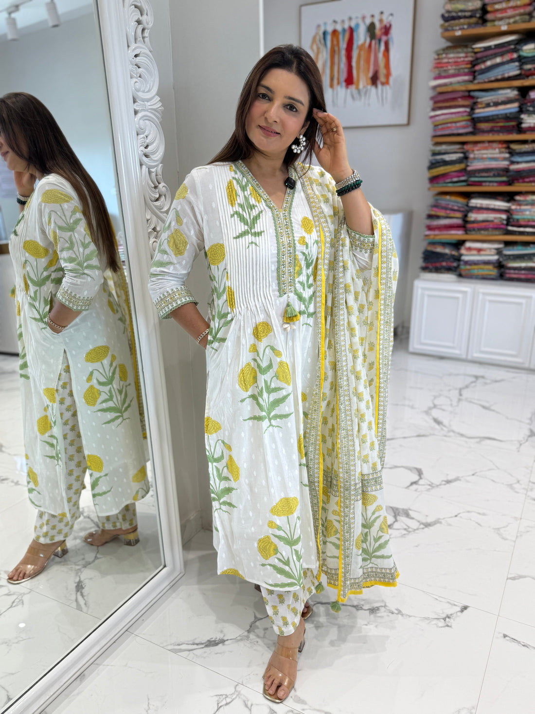 Summer kurta set with lace detailing