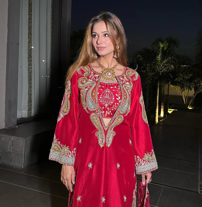 Rani-e-Laal Salwar Suit – By Reet Lifestyle