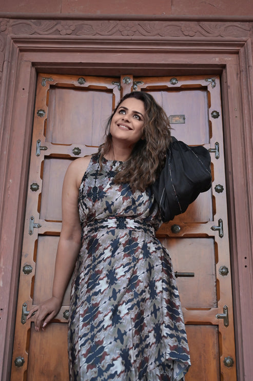 The Sleeve Pre-Pleated Sari
