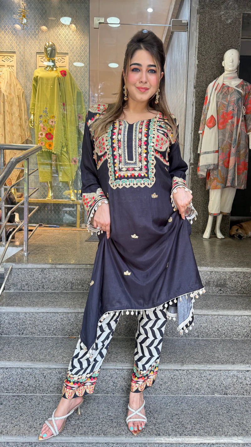 casual muslin outfit for women