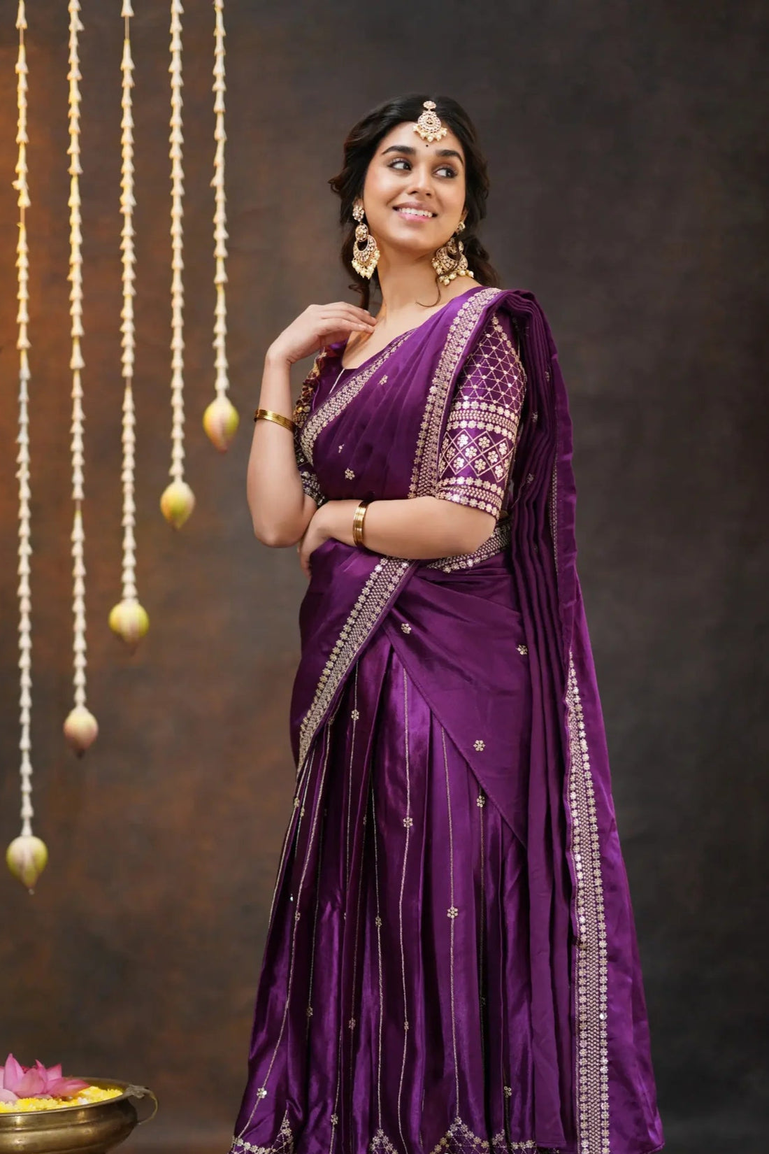 Light puffed sleeve blouse half saree