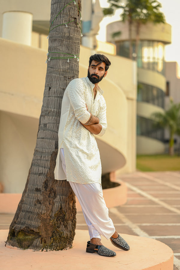 Indian kurta with mirror detailing