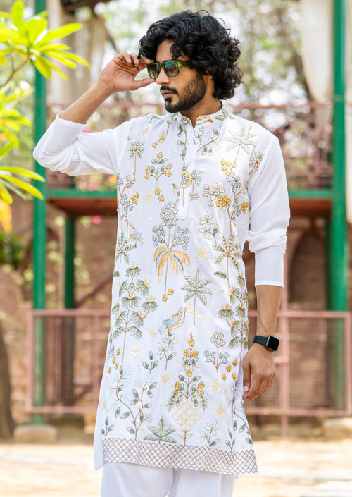 Thread work ethnic wear