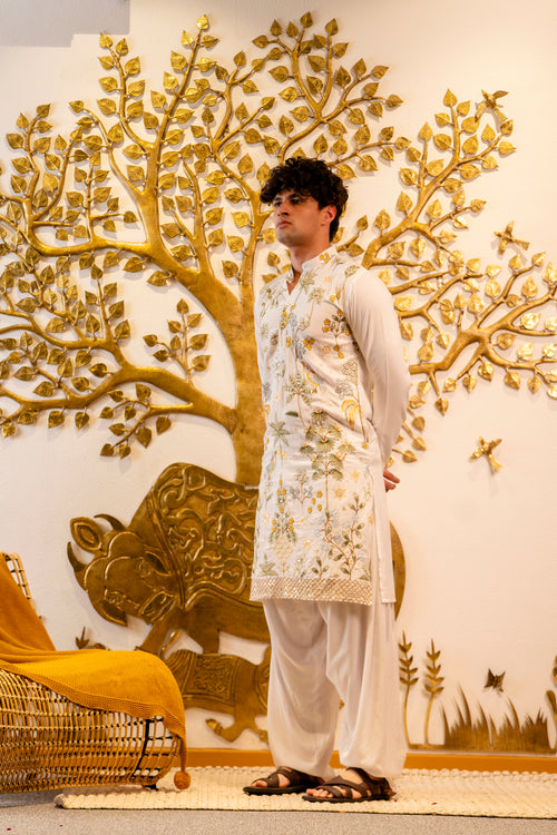 Men’s mandarin collar kurta
