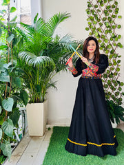 Women’s Glorious Anika Black Maxi Dress